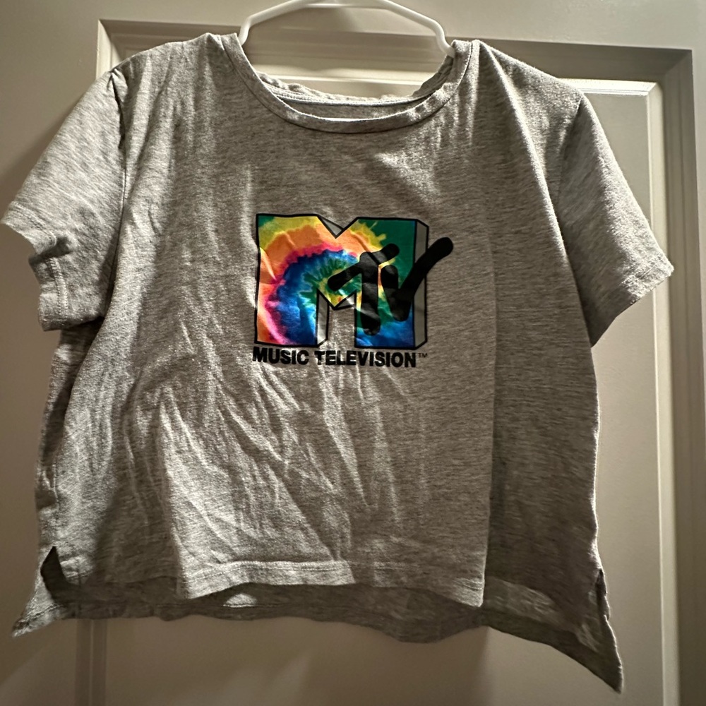 MTV crop top